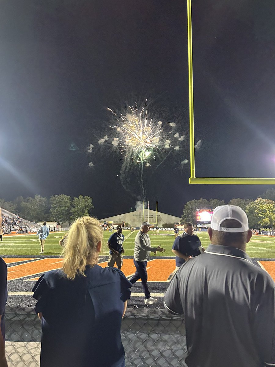 August Stivender (@stivenderaugust) on Twitter photo Had a great time at <a href="/UTM_FOOTBALL/">UT Martin Football</a> this weekend. Big thanks to <a href="/CoachLeno_UTM/">Lenon James Jr.</a> <a href="/Coach_JSimpson/">Jason Simpson</a> <a href="/RecruitLPHS/">Lake Placid Football Recruiting</a> <a href="/LPHSDragonsFB/">Lake Placid Dragons Football</a> <a href="/ERmedic26/">Doug Wood</a> <a href="/CoachJayDel1/">Jay Del Castillo</a> and everyone else who made this trip possible Had a great time at <a href="/UTM_FOOTBALL/">UT Martin Football</a> this weekend. Big thanks to <a href="/CoachLeno_UTM/">Lenon James Jr.</a> <a href="/Coach_JSimpson/">Jason Simpson</a> <a href="/RecruitLPHS/">Lake Placid Football Recruiting</a> <a href="/LPHSDragonsFB/">Lake Placid Dragons Football</a> <a href="/ERmedic26/">Doug Wood</a> <a href="/CoachJayDel1/">Jay Del Castillo</a> and everyone else who made this trip possible