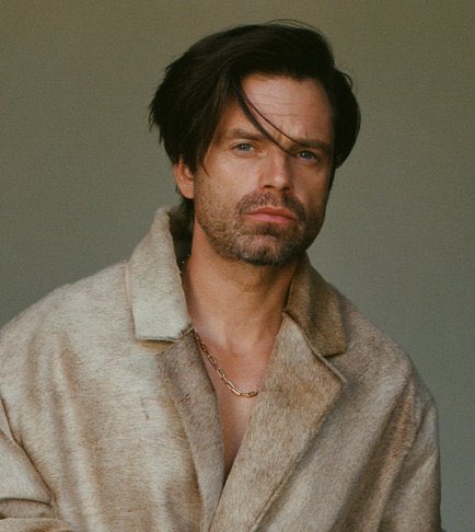 LeoWoodallHQ's tweet photo. the romantic gay film ‘burning rainbow farm’ starring leo woodall and sebastian stan begins filming this wednesday in australia! https://t.co/Ky8ZtqyKW7