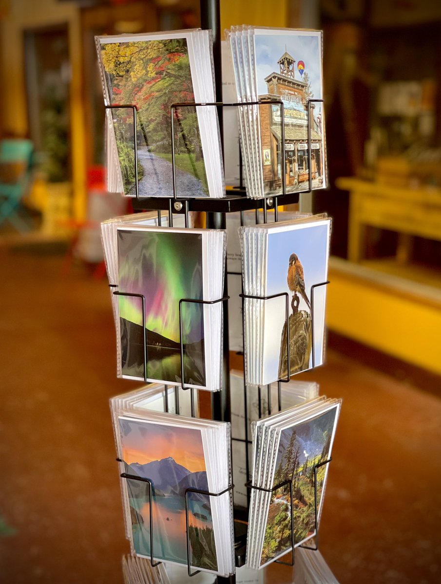 MimiRitZ244's tweet photo. 🌟 Exciting News for Greeting Card Lovers! 🌟
We’ve restocked your favorite greeting cards featuring stunning landscapes of Washington! 🏞️✨
The cards are blank inside, making them ideal for birthdays, thank-you notes, or simply to say hello. 💌💛
#pnw #laconner https://t.co/UjNxpnPVg5