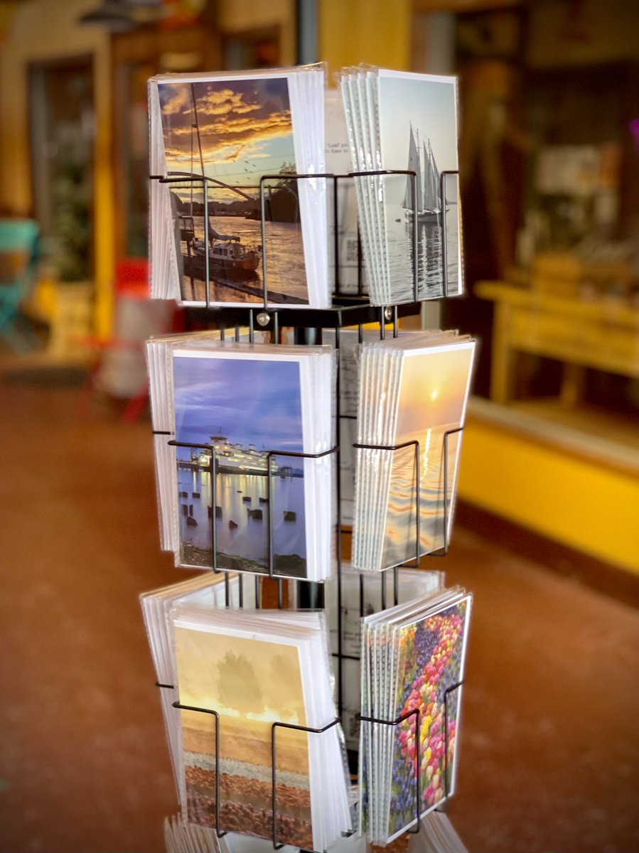 MimiRitZ244's tweet photo. 🌟 Exciting News for Greeting Card Lovers! 🌟
We’ve restocked your favorite greeting cards featuring stunning landscapes of Washington! 🏞️✨
The cards are blank inside, making them ideal for birthdays, thank-you notes, or simply to say hello. 💌💛
#pnw #laconner https://t.co/UjNxpnPVg5