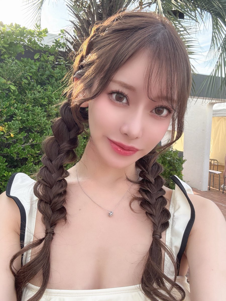 おはよう💓
フィッシュボーンヘア✨ https://t.co/0bU5aLB9Jb