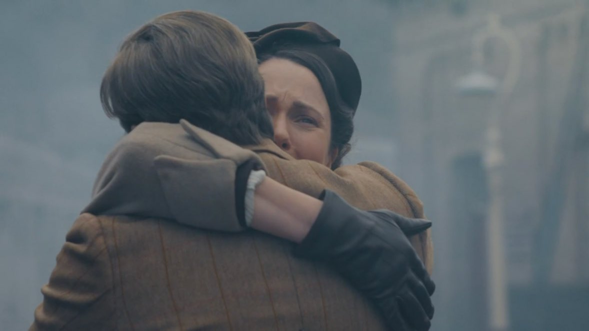 sara ⋆｡‧˚ʚ🍓ɞ˚‧｡⋆ (@stvckwithyou) on Twitter photo 