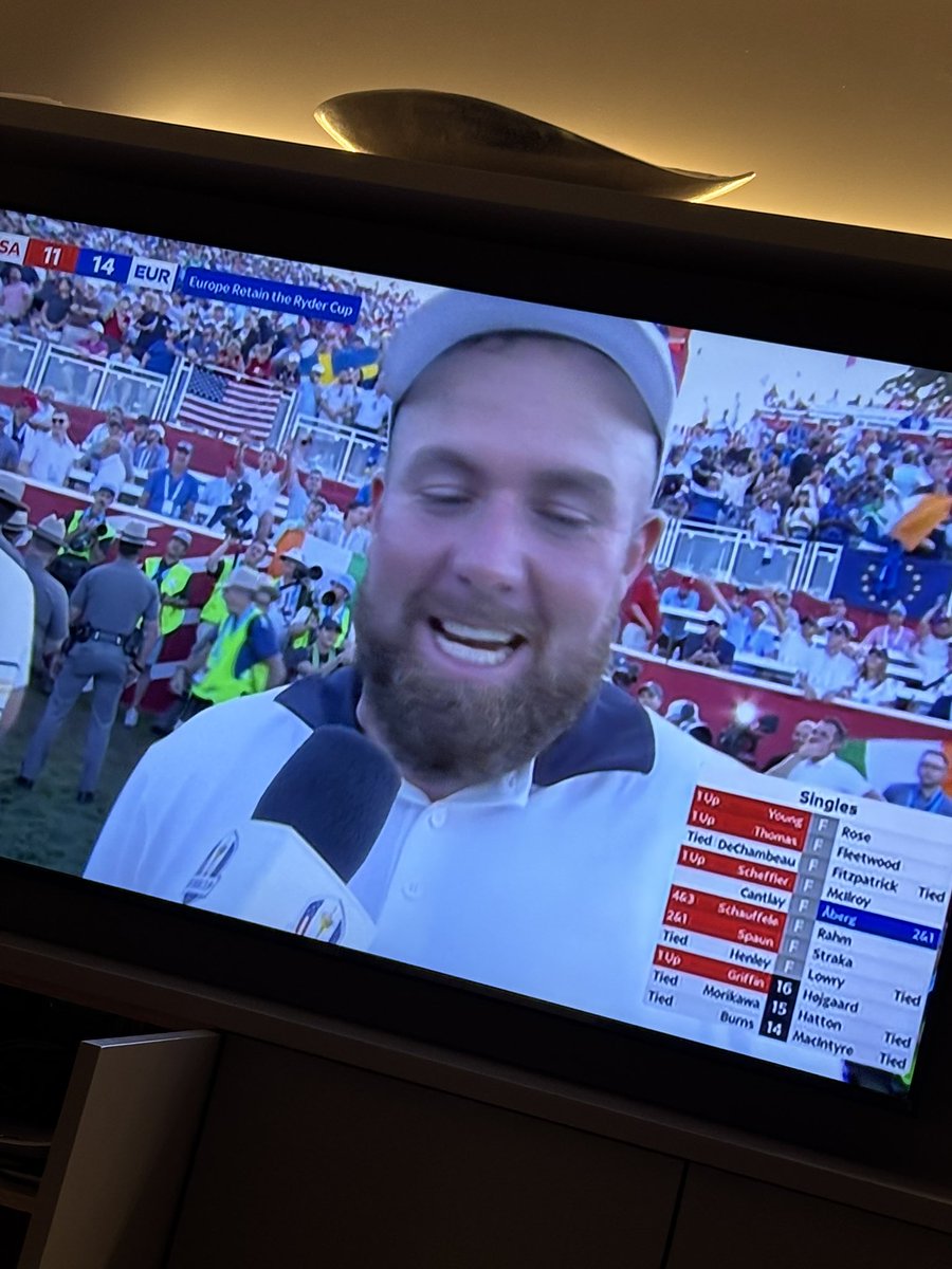 Brian Smith tweet media