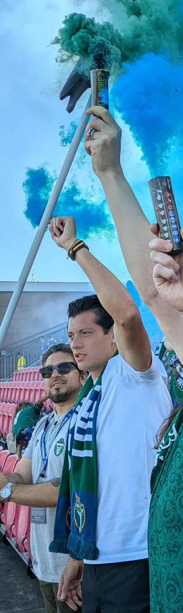 NoContextYUFC's tweet photo. https://t.co/3NBv1BmobG