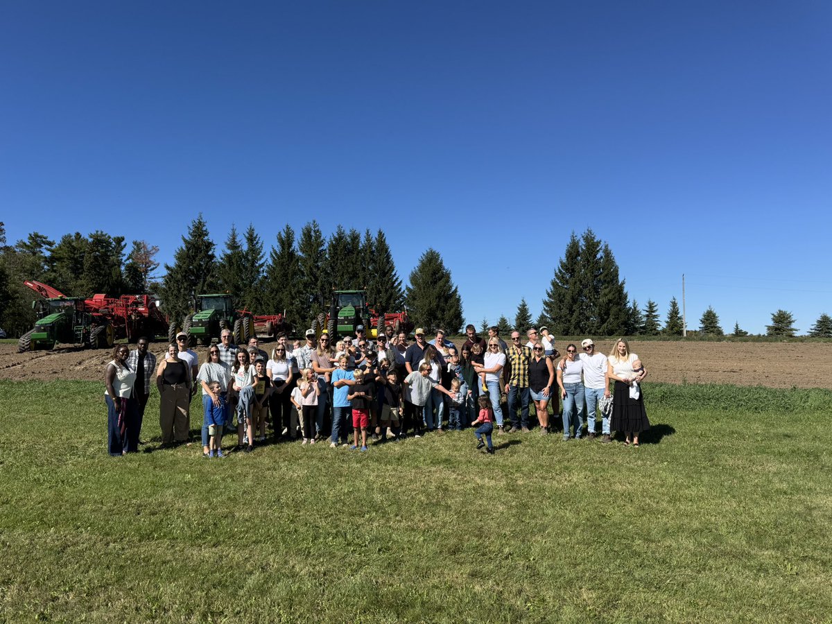 DVdZ2🇨🇦 tweet media