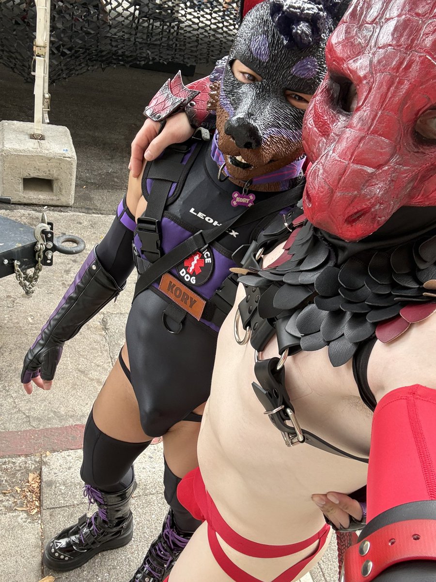 Happy #FolsomStreetFair2025 with <a href="/Pup_Leo/">Kory💜Miki💙Razz</a>