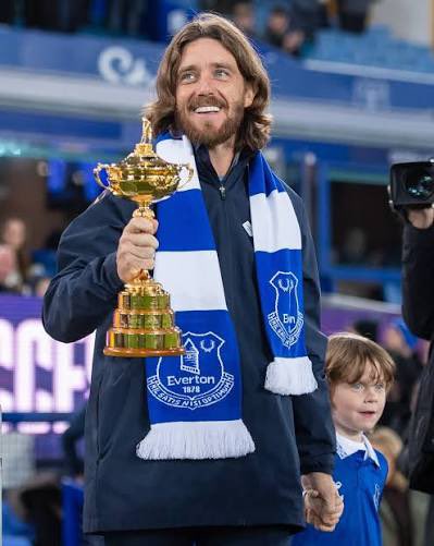 Congratulations to our very own <a href="/TommyFleetwood1/">Tommy Fleetwood</a>  and <a href="/RyderCupEurope/">Ryder Cup Europe</a>  on another Ryder cup win! Bring it home Tommy hill Dickinson is waiting 💙 #rydercup #tommyfleetwood #EvertonFC #Everton #nsno