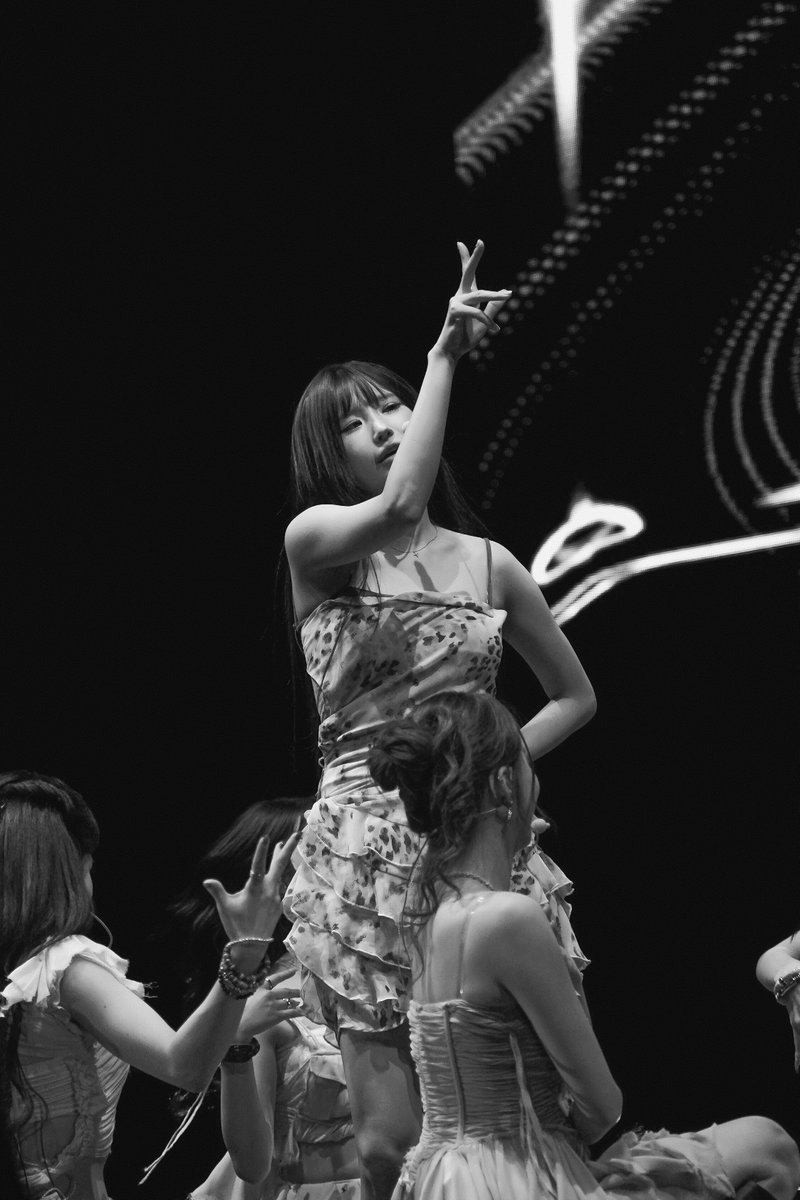 Totally Not Roger tweet media