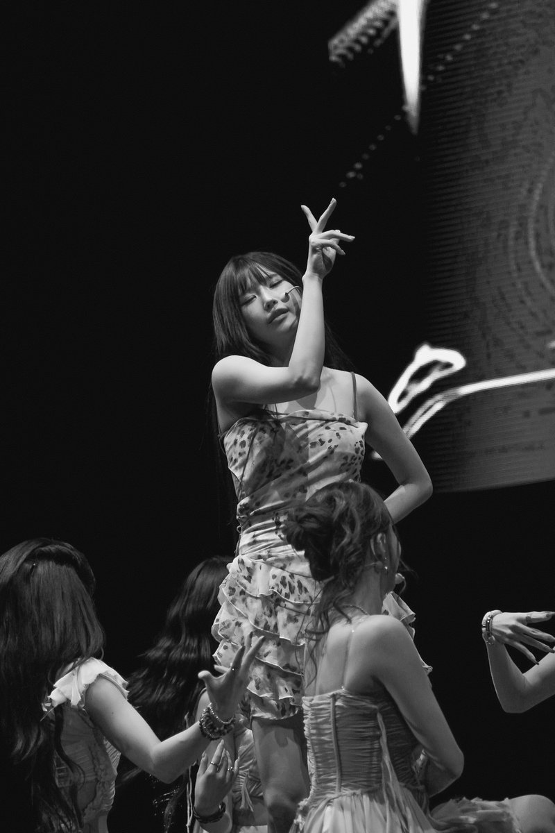 Totally Not Roger tweet media