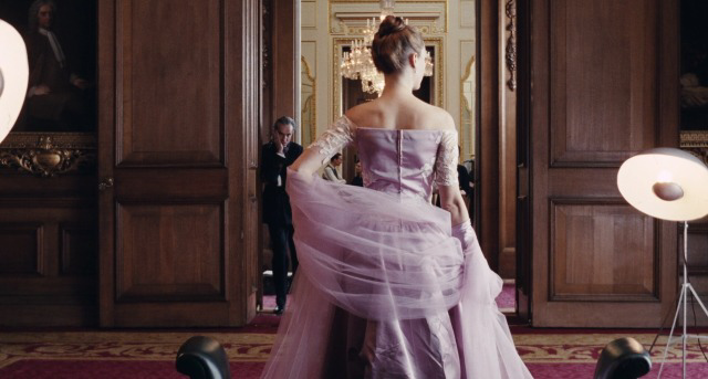 TheCinesthetic's tweet photo. Phantom Thread (2017) dir. Paul Thomas Anderson https://t.co/UT2hz1deKl