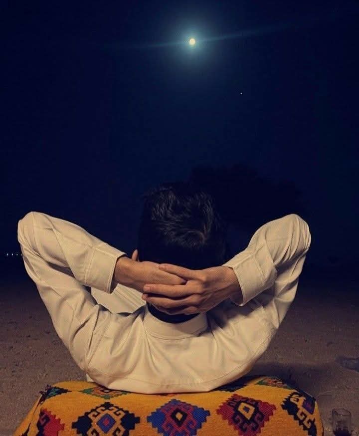 Ali_ahmadMatari's tweet photo. النفس طابت والحياه اجبرتنـــي
اساير أيامــــي على قـــدر المكان

والوقت قاسي والظروف اتعبتني
والحظ مايل عـــن مسارة ولا زان https://t.co/8J44Q5mnet