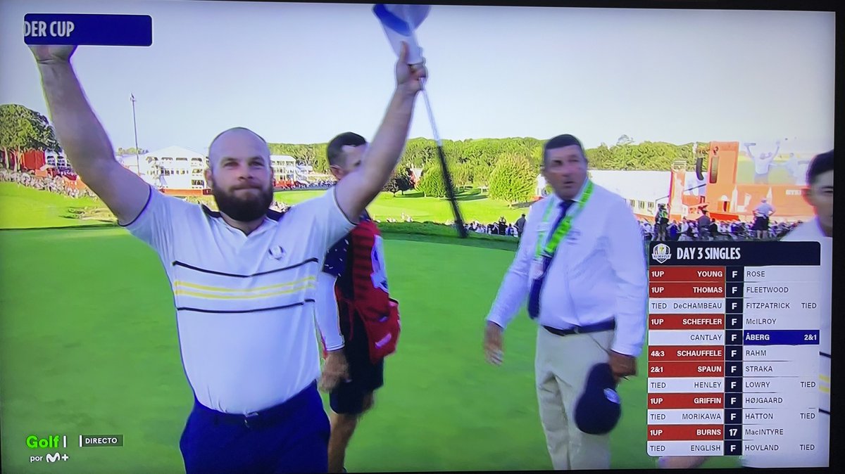 carlosAtMad's tweet photo. Europa @RyderCupEurope gana a USA la #RyderCup  en Farmingdale (USA)
Hatton da el 1/2 punto decisivo.
#Golf #RyderCup2025 #EuropeWin https://t.co/ss6O4wsTpP