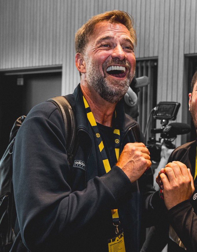 الحياة فُرص، وكل فُرصة عظيمة ممكنة الحدوث ولو بنسبة ضئيلة لابد أن نُقاتل من أجلها، ونضحي للوصول لها ولتحقيقها.
نعلم ان المفاوضات صعبة ومعقدة، لكن كم مرة في العمر قد يتاح هذا الإسم لتدريب #الاتحاد ؟ 🟡⚫️

افعلوا المستحيل .. نادينا العظيم يستاهل 💛

#كلوب_مطلب_اتحادي

<a href="/FahdCynndy/">Fahd Cynndy فهد سندي</a>