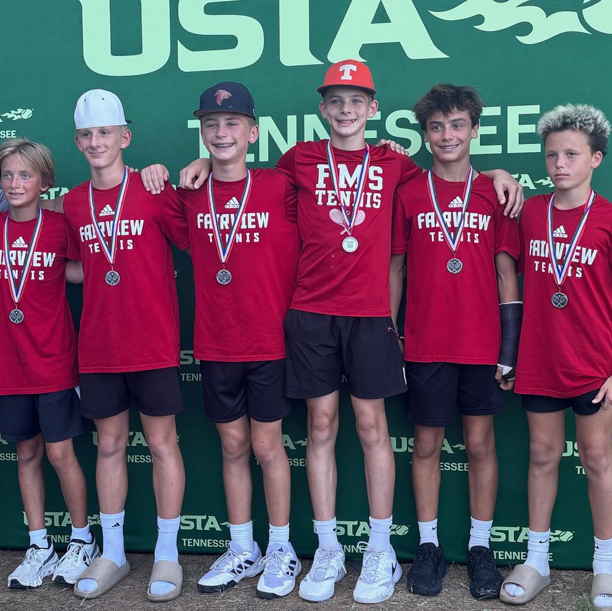 wcsFMSAthletics's tweet photo. @wcsFvMS Boys Tennis team comes in 2nd place for @TSSAA State Tournament! What a way to end the season boys! Big shout out to Coach Shelly Frank and her team! #letsgo #falconpride #hardworkpaysoff https://t.co/hOmBl9aGp8