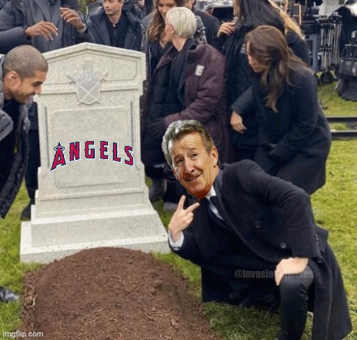 InvasionOfMikes's tweet photo. @Angels Thanks for another shitty year, Arte Moreno! This team is buried as long as he continues to own it. As always, it's still #ArteOut #SellTheAngels #Sell #SellTheTeam https://t.co/9092YNanQ5
