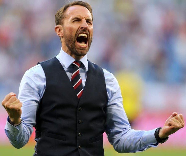 UtdFaithfuls's tweet photo. 🚨🗣 - Fabrizio Romano:

"From what I'm told, if Man Utd decide to change [manager] at any point, Gareth Southgate could be one of the candidates, but there would be more, not just Southgate.

"He's a potential candidate in case they decide to change, but it's not guaranteed." [@FabrizioRomano, YT]