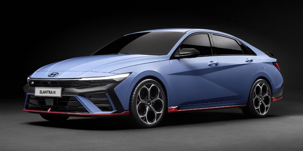 mahmadsohel's tweet image. 5 Vehicles Where Oil Changes Cost Under $50 And 5 That Break The Bank daxstreet.com/cars/271847/5-… #affordablemaintenance #oilchanges