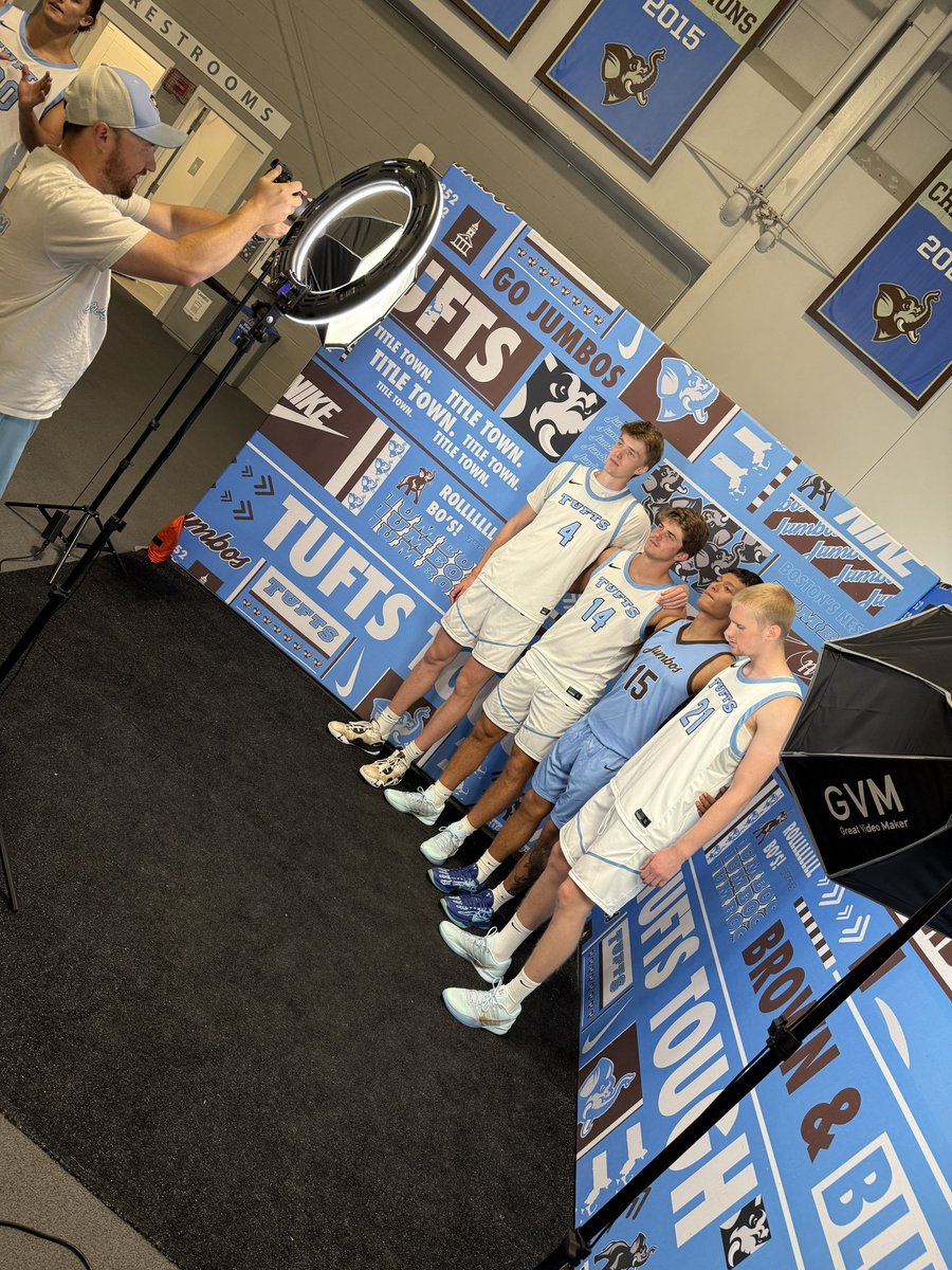 📸 Media Day #BTS with <a href="/TuftsJumbos/">Tufts Jumbos</a>! 
#Family #RAC 🐘🟤🔵
