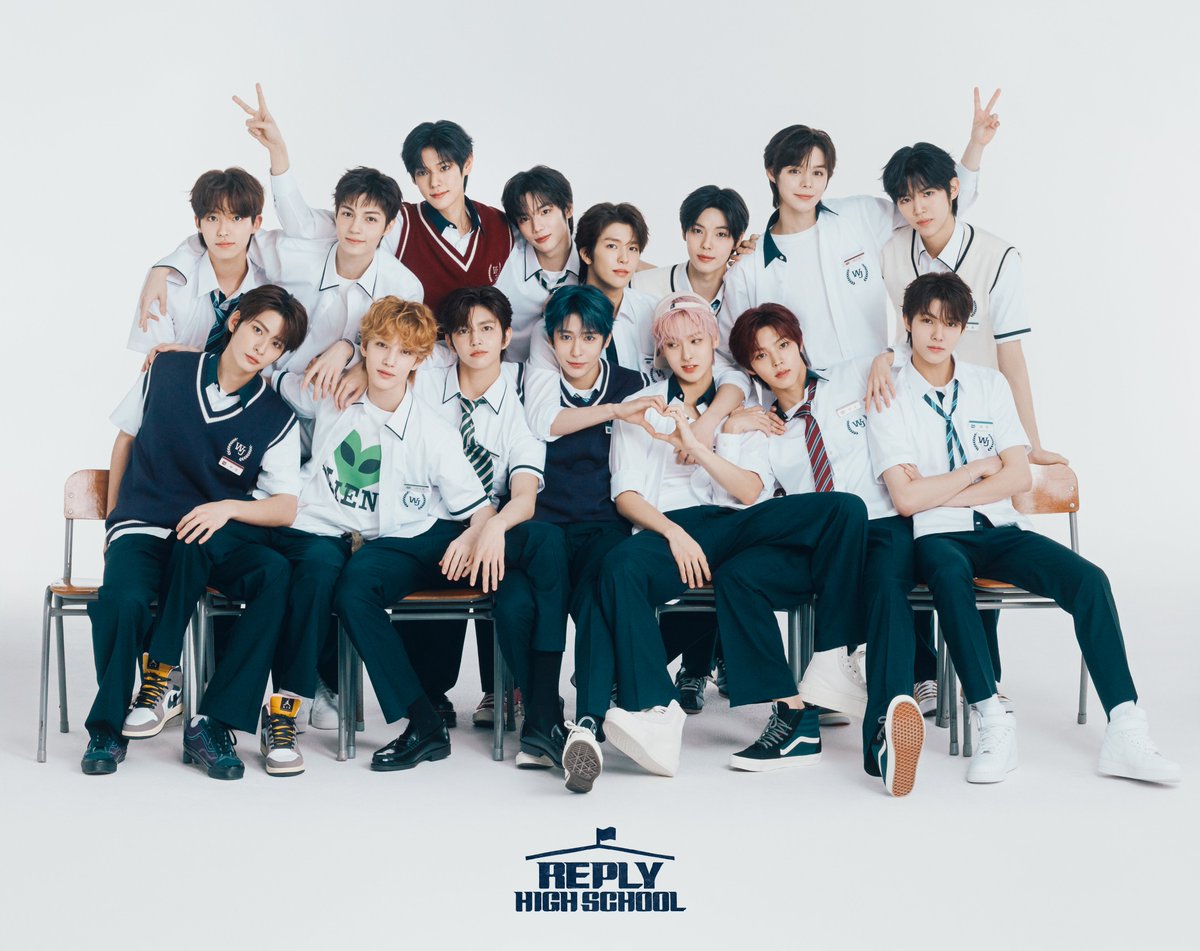 📚 "Reply High School" is coming soon!
More interactive events and special perks from QQ Music·KPOP Research Society are on the way. Stay tuned! ✨

📚「Reply High School」即将来临！
QQ音乐·KPOP研究社更多互动及福利活动COMING SOON，敬请期待！✨

#SMTR25
#TME