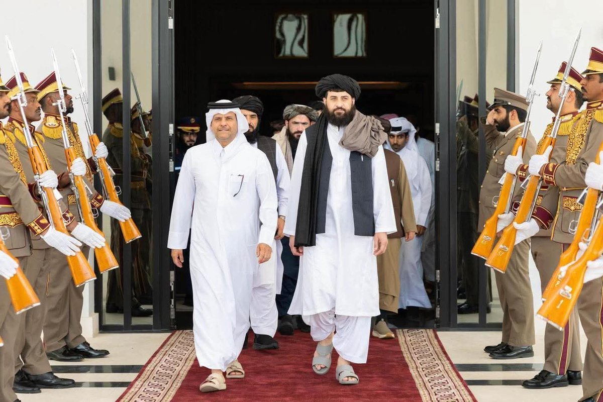 چاند قطر کی سرزمین پر طلوع ہوا