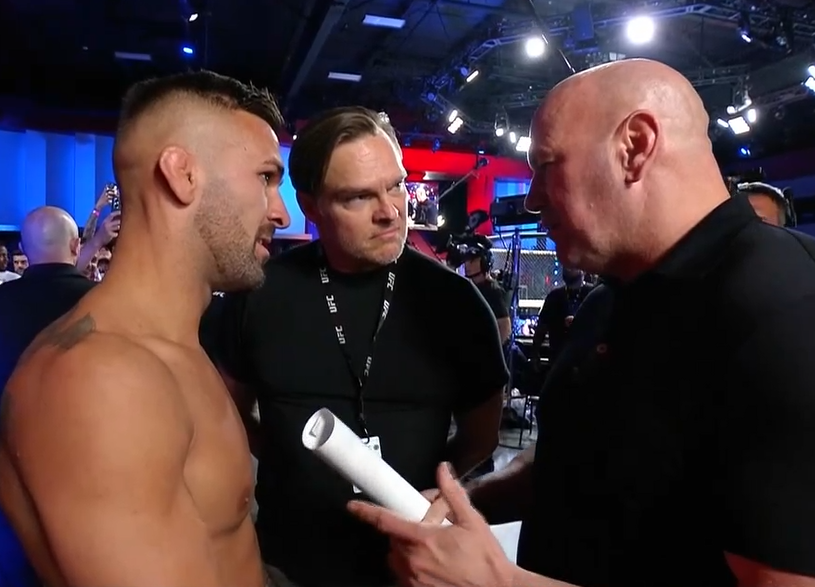 ¡Y EL CONTRATO!

Hecher Sosa es el primer español que entra en la UFC a través de Dana White's Contender Series, y además lo hace dejando una de las historias (ejemplo de resilencia) que se van a contar por muchos años en las ediciones de #DWCS