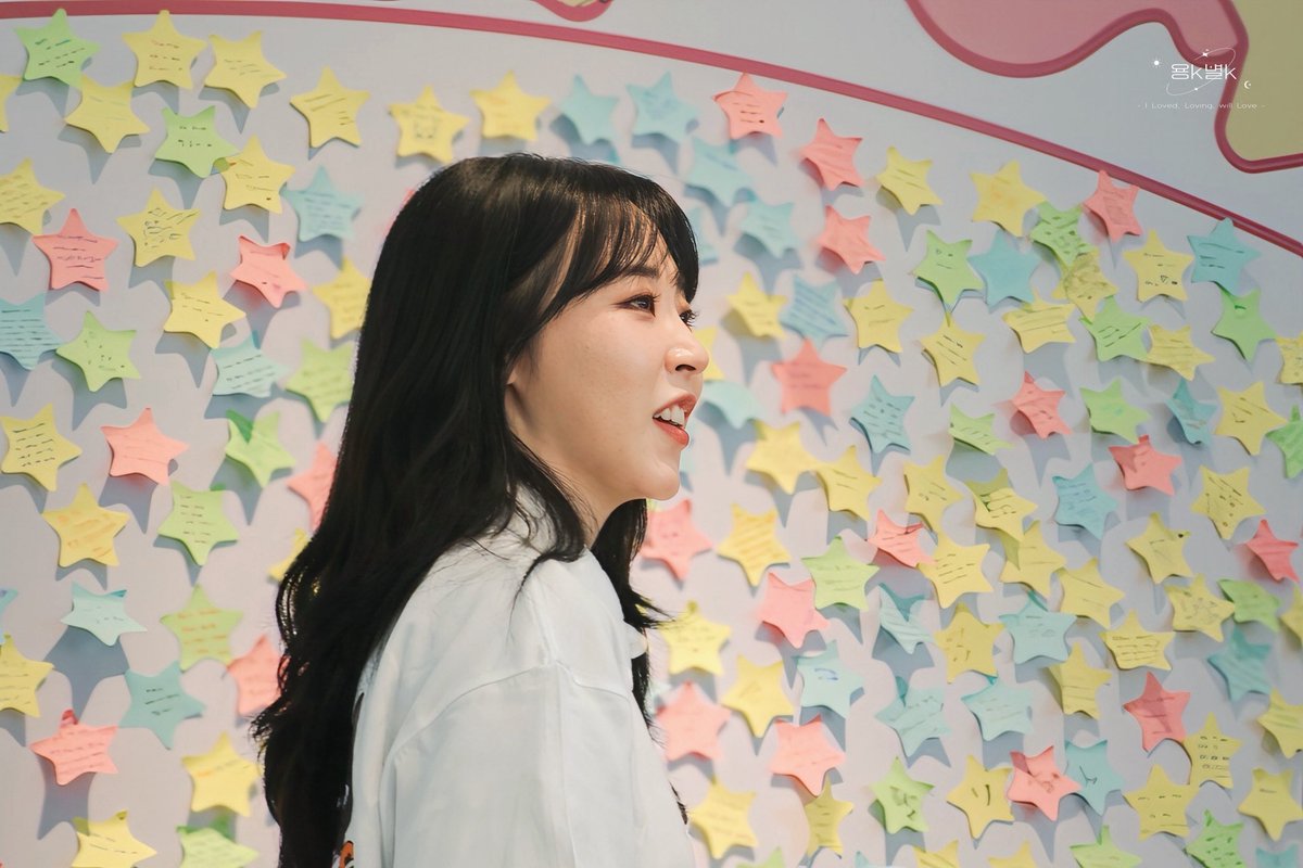 yongbyul_lll's tweet image. 250916 햄뵤랜드🐹🎡
앜ㅋㅋㅋ 귀여워ㅋㅋㅋㅋ
#MAMAMOO #MOONBYUL #ママム #ムンビョル #HAMBYOLAND #햄뵤랜드