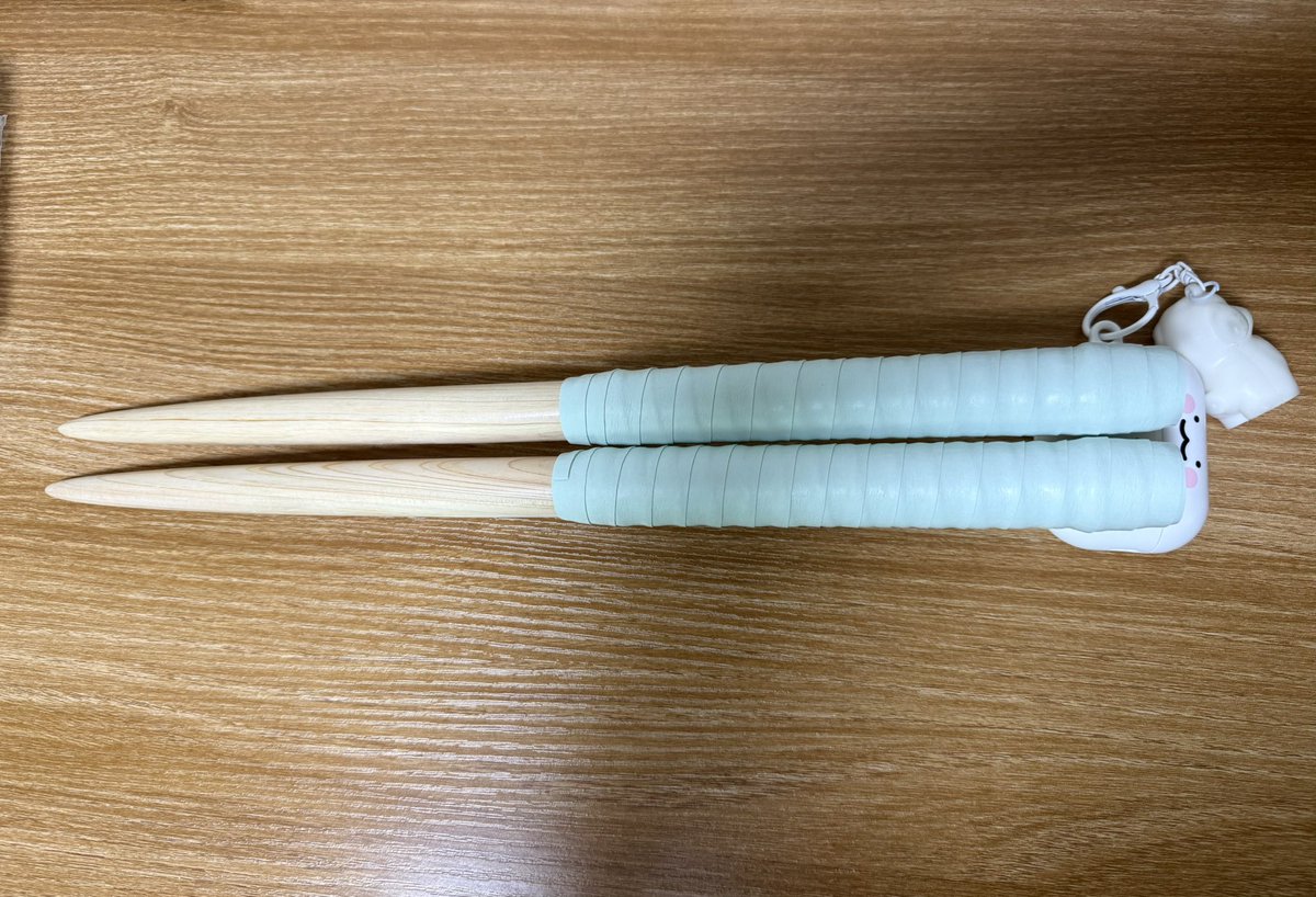 태고 선생님의 새로운 마이바찌! 
그립 손수 감아드렸습니다!
히노끼 37cm 2중 그립✨