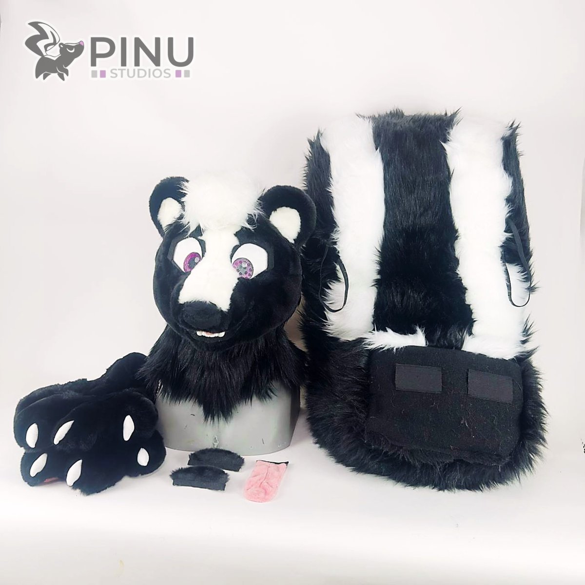 pinustudios's tweet photo. Oh, oh... smells like trouble! ๐ฆจ
This skunk is looking for a new friend to play with. Take them home today! Available now at our store and also at AFC this weekend.
https://t.co/ibjRjf0bY4
#fursuit #PinuStudios https://t.co/w1AIvko9uP