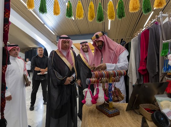 افتتح سعادة سفير خادم الحرمين الشريفين لدى جمهورية ألبانيا الأستاذ فيصل بن غازي حفظي 🇸🇦، أعمال #الأسبوع_الثقافي_السعودي_في_ألبانيا في العاصمة تيرانا 🇦🇱، بتنظيم من وزارة الثقافة بالمملكة.