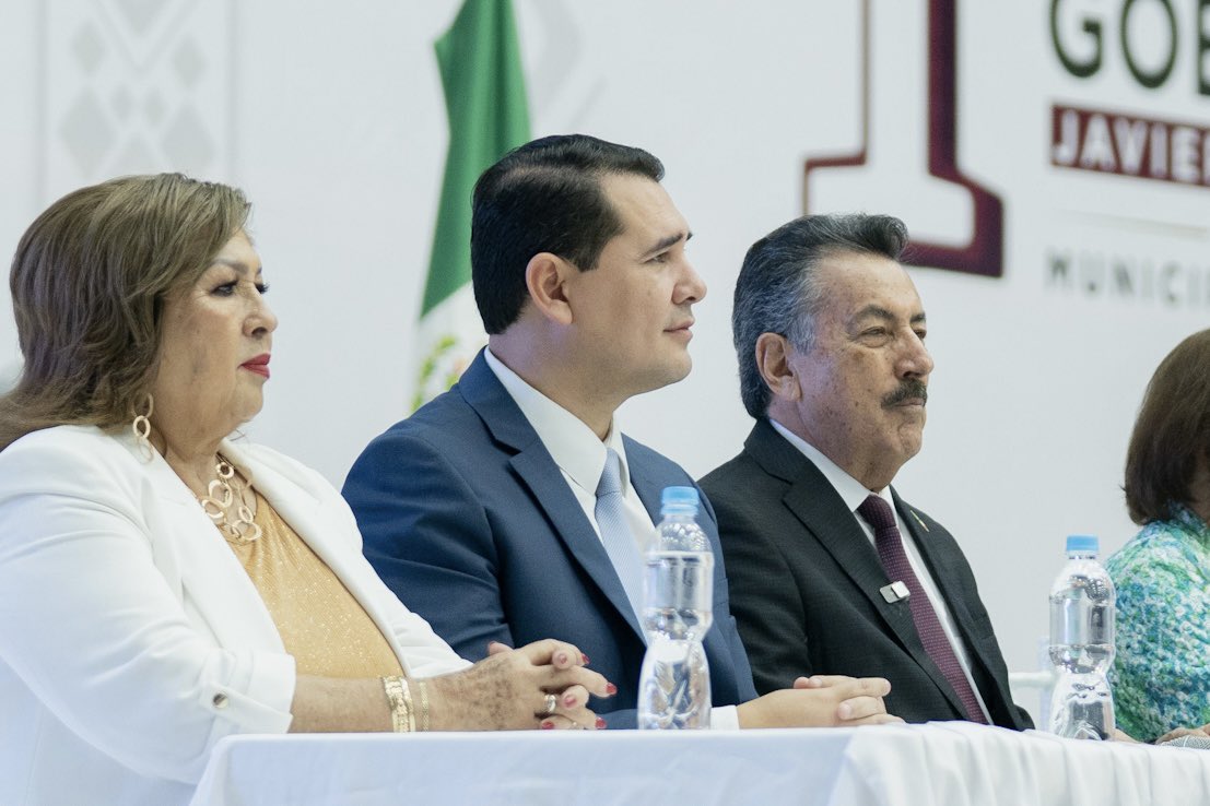 AdolfoSalazar_'s tweet photo. Hoy no solo se rinden cuentas: también se renueva la confianza en que, unidos Federación, Estado y Municipio, seguiremos construyendo más oportunidades para las familias.
En nombre del gobernador @AlfonsoDurazo, reconozco y felicito al alcalde @JavierLamarque_ por su Primer Informe de Gobierno y por seguir transformando Cajeme.