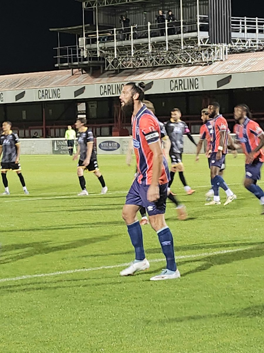 Dave (The Carp Man) (@carpmandave83) on Twitter photo Andy Carroll, captaining his side Dagenham & Redbridge to a 1-0 victory in the FA cup 2nd qualification round against Bedford Town FC.
<a href="/Dag_RedFC/">Dagenham & Redbridge</a>
<a href="/Love_non_league/">LOVE NON-LEAGUE</a>
#FACup #football #daggers #dagenham #bedfordtown Andy Carroll, captaining his side Dagenham & Redbridge to a 1-0 victory in the FA cup 2nd qualification round against Bedford Town FC.
<a href="/Dag_RedFC/">Dagenham & Redbridge</a>
<a href="/Love_non_league/">LOVE NON-LEAGUE</a>
#FACup #football #daggers #dagenham #bedfordtown