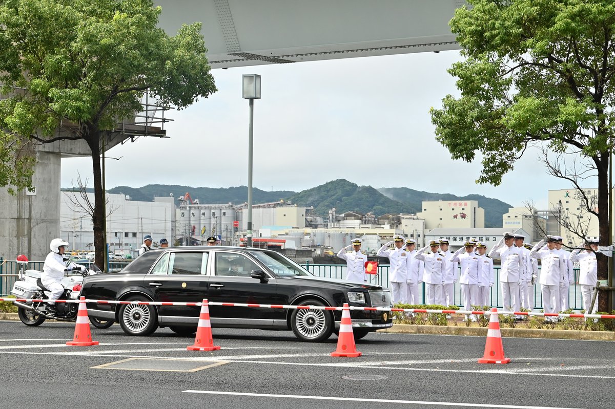 天皇皇后両陛下 行幸啓 天皇皇后両陛下は #ながさきピース文化祭 開会