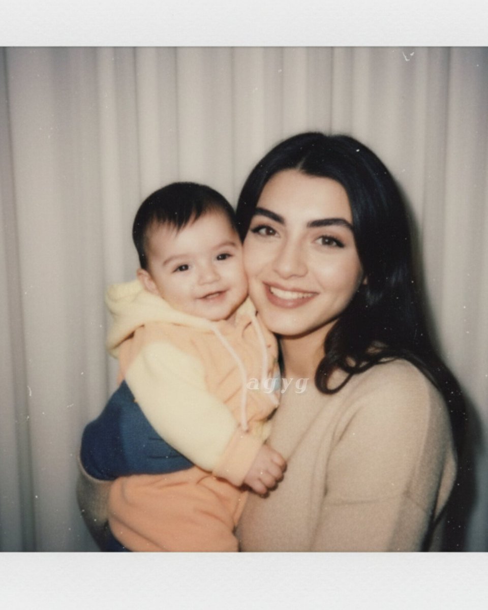 dizieditgifs's tweet photo. İçindeki çocuğa sarıl...🤎✨ #ÖzgeTörer https://t.co/izlbXX3VDl