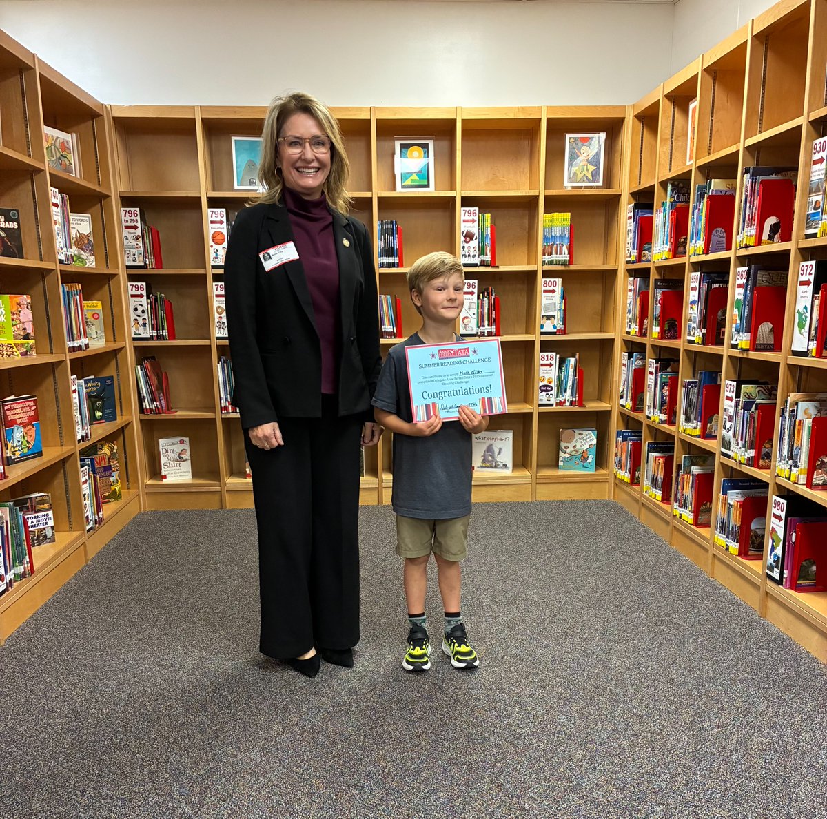 vbschools's tweet image. Congratulations to Mark Wilks, a 1st grader @TrantwoodES, for winning Del. Anne Ferrell Tata&apos;s 2025 Summer Reading Challenge!

The challenge was to read 12 books; however, Mark nearly doubled that &amp;amp; read 20 books over the summer!

#VBCPSProud #LearnToReadReadToLearn