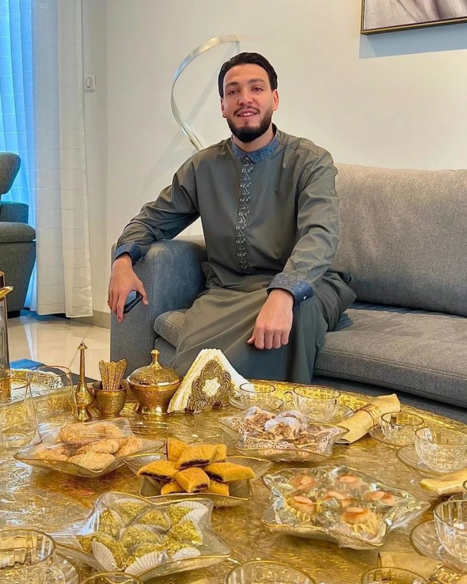 𝐀𝐲𝐦𝐞𝐧… tweet media