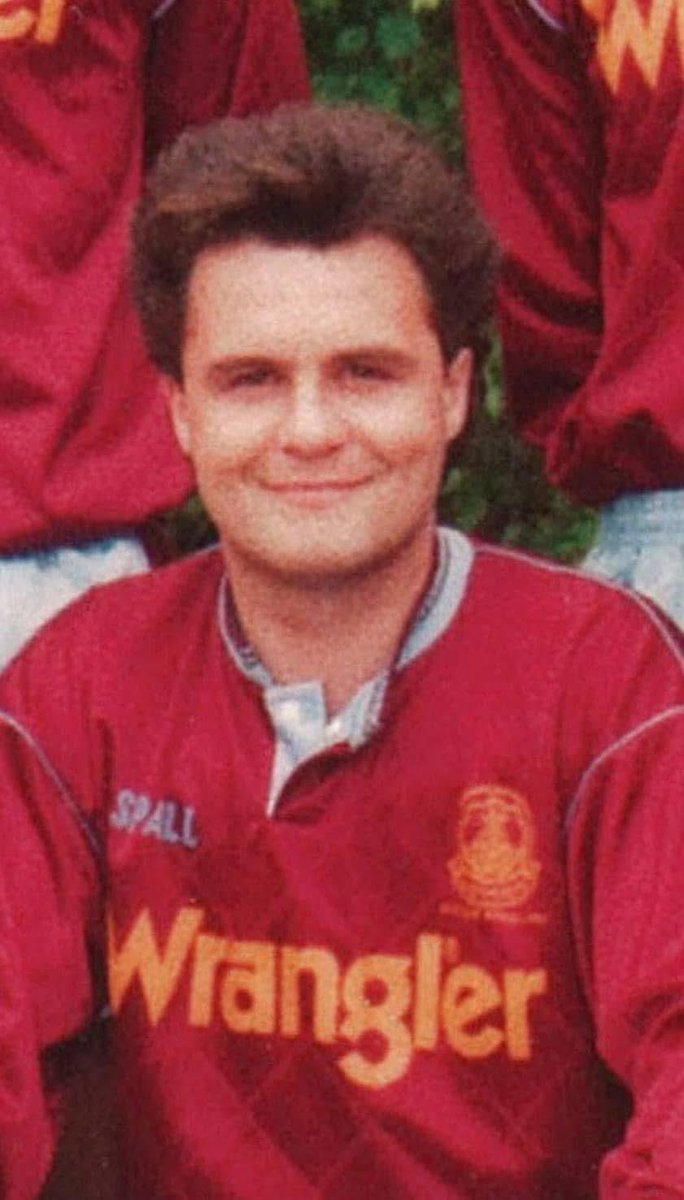 Remembering the great Tommy Keane of Galway United on his birthday 

Tommy scored 37 goals in 114 games for United 

(Appearances : Julian Canny)