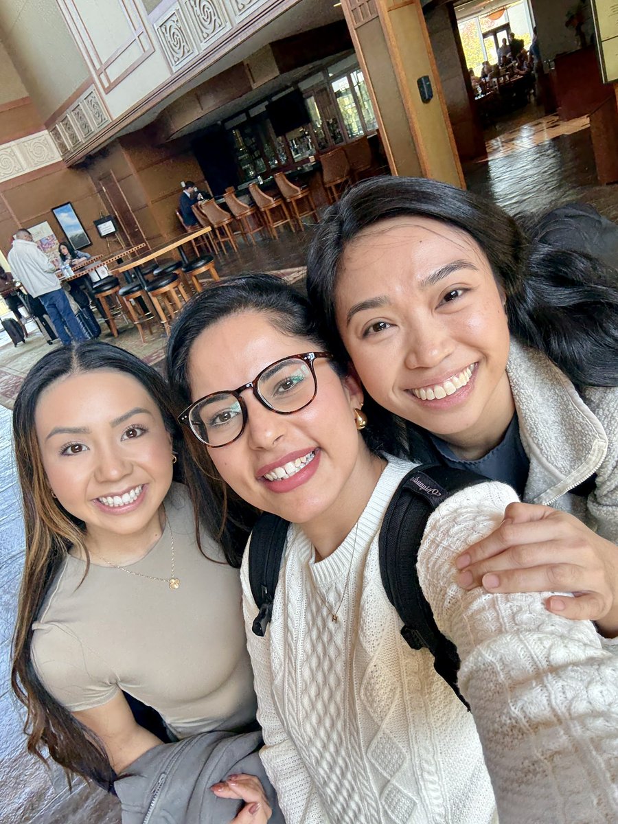 HAdnaniMD's tweet image. Knowledge-packed 3 days at @HomeDialUniv 
Grateful for the valuable insights, energy, and education on PD and home HD, even better with these wonderful people!!! ✨🫘
@HomeDialUniv @KidneyNews @AsnEpc @PD_Perls 
#HDU #peritonealdialysis #homehemodiysis #conferencehopping