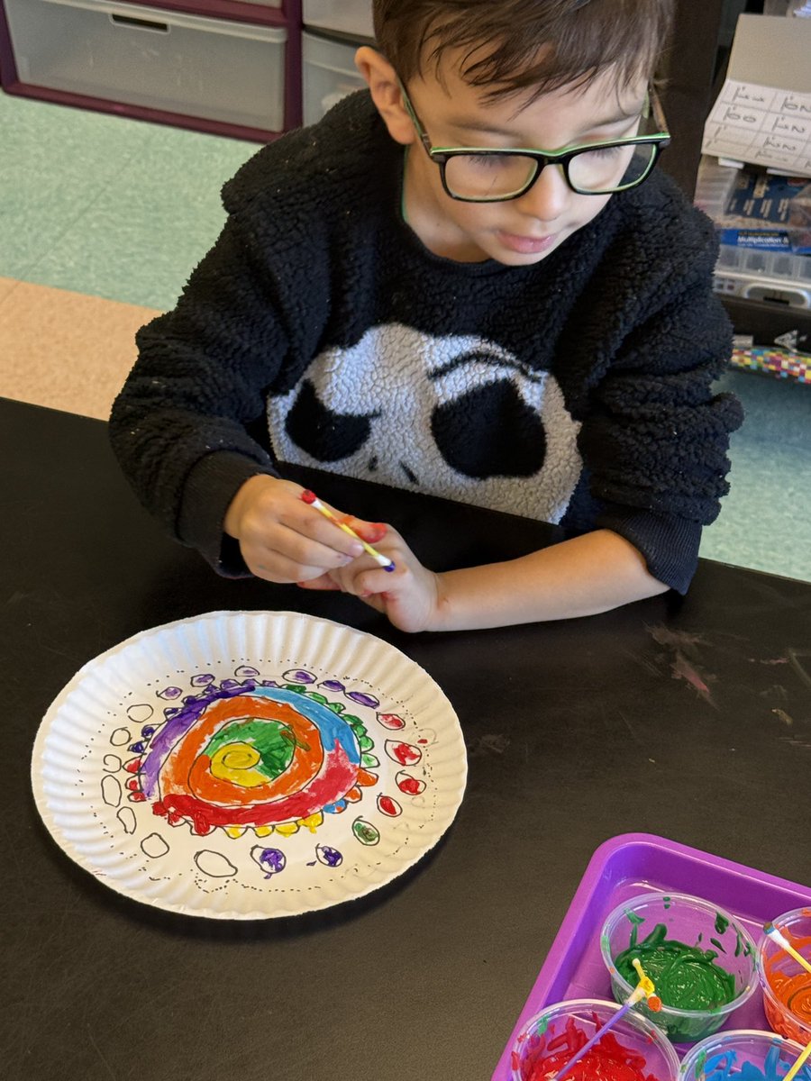 Claire Schick (Urizzo) (@mrs_schick_hb) on Twitter photo Reviewing our classroom rules, letters, colors, and more!💜🖍️<a href="/HamptonBaysES/">Hampton Bays ES</a> #WeAreHB #HBStrong Reviewing our classroom rules, letters, colors, and more!💜🖍️<a href="/HamptonBaysES/">Hampton Bays ES</a> #WeAreHB #HBStrong