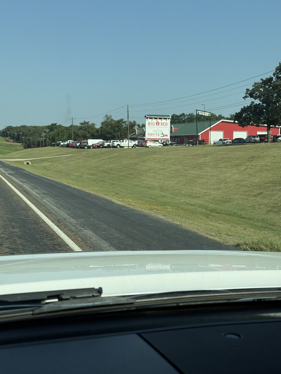 Hector Resendez - Trade School Secrets tweet media