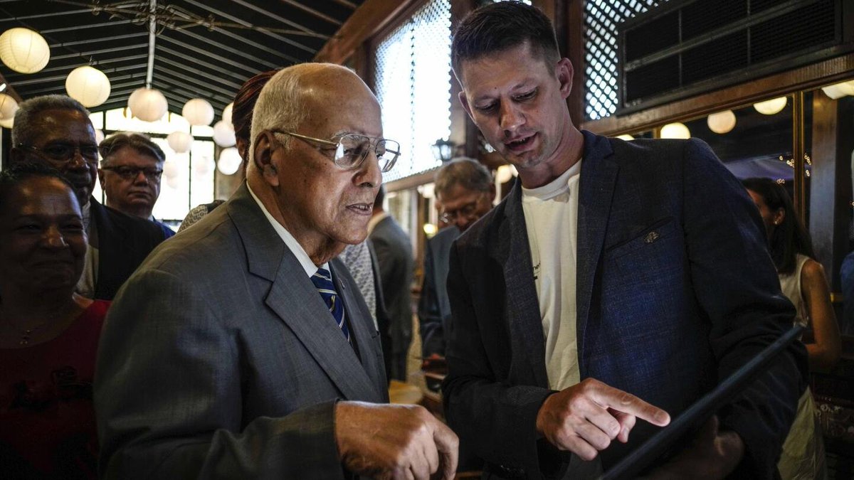 Fallece viceprimer ministro cubano #RicardoCabrisas, un veterano negociador en asuntos económicos internacionales con aliados claves como #Rusia o #China. Tenía 88 años. apnews.com/article/cuba-v…