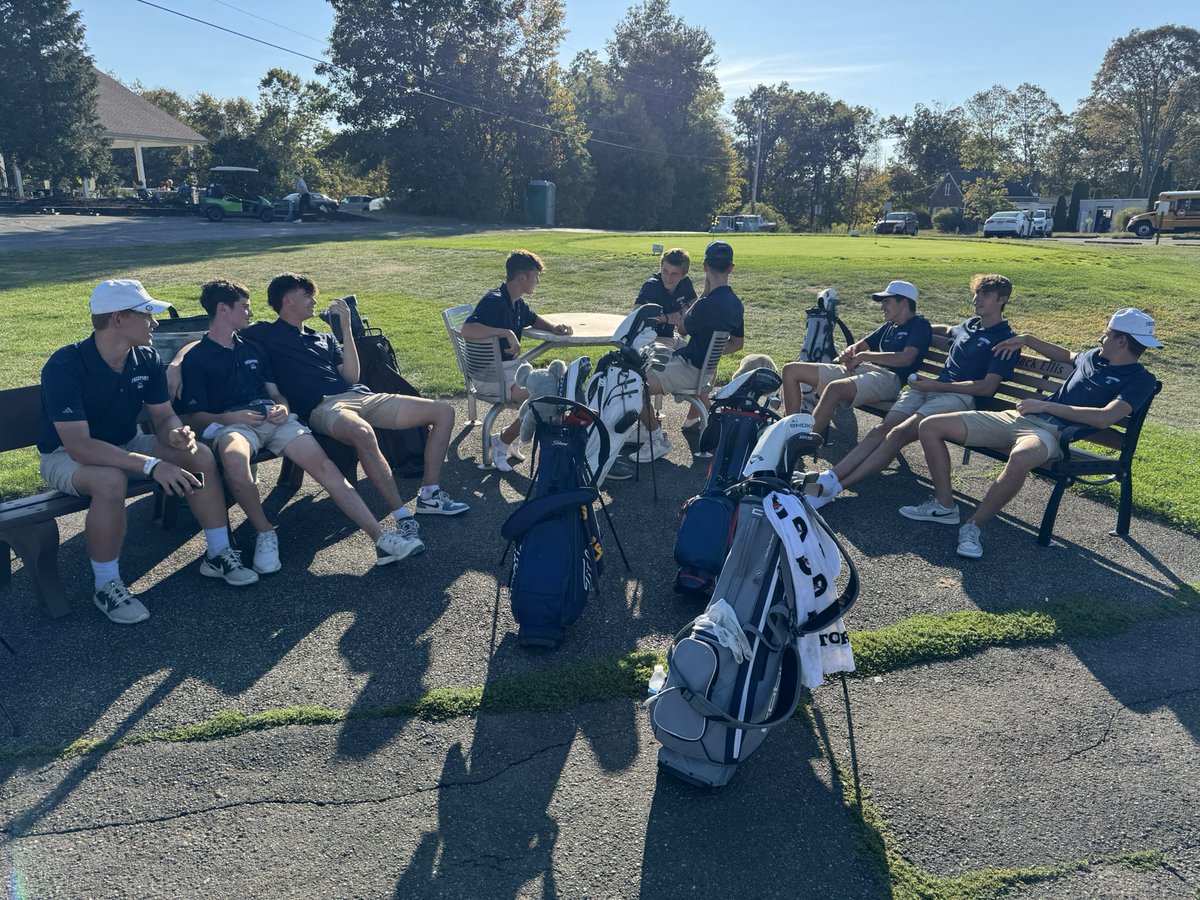 Varsity wins vs. St. Joe’s <a href="/buffalo_golf/">Buffalo Golf Course</a>, shooting 185; Ethan Crooks 34, Aiden Bauman 36, Max Zigo 37, Gavin Tola 38, Jackson Kane 40.  Trey Schreckengost &amp; Liam McKivigan 39 each.

The victory completes a fourth consecutive section championship season.

<a href="/FASD_Athletics/">Freeport Athletics</a>