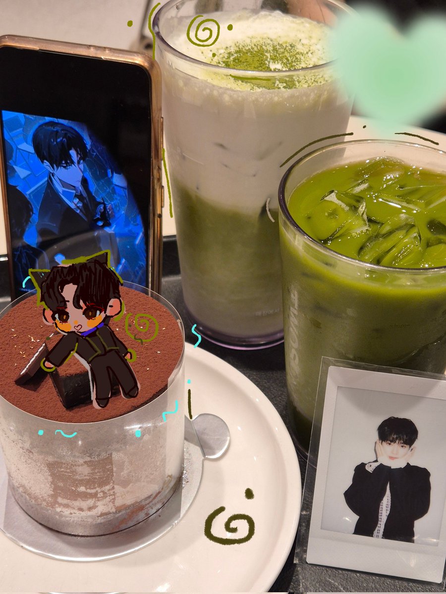 last1eaf_'s tweet image. 오랜만에 🫂