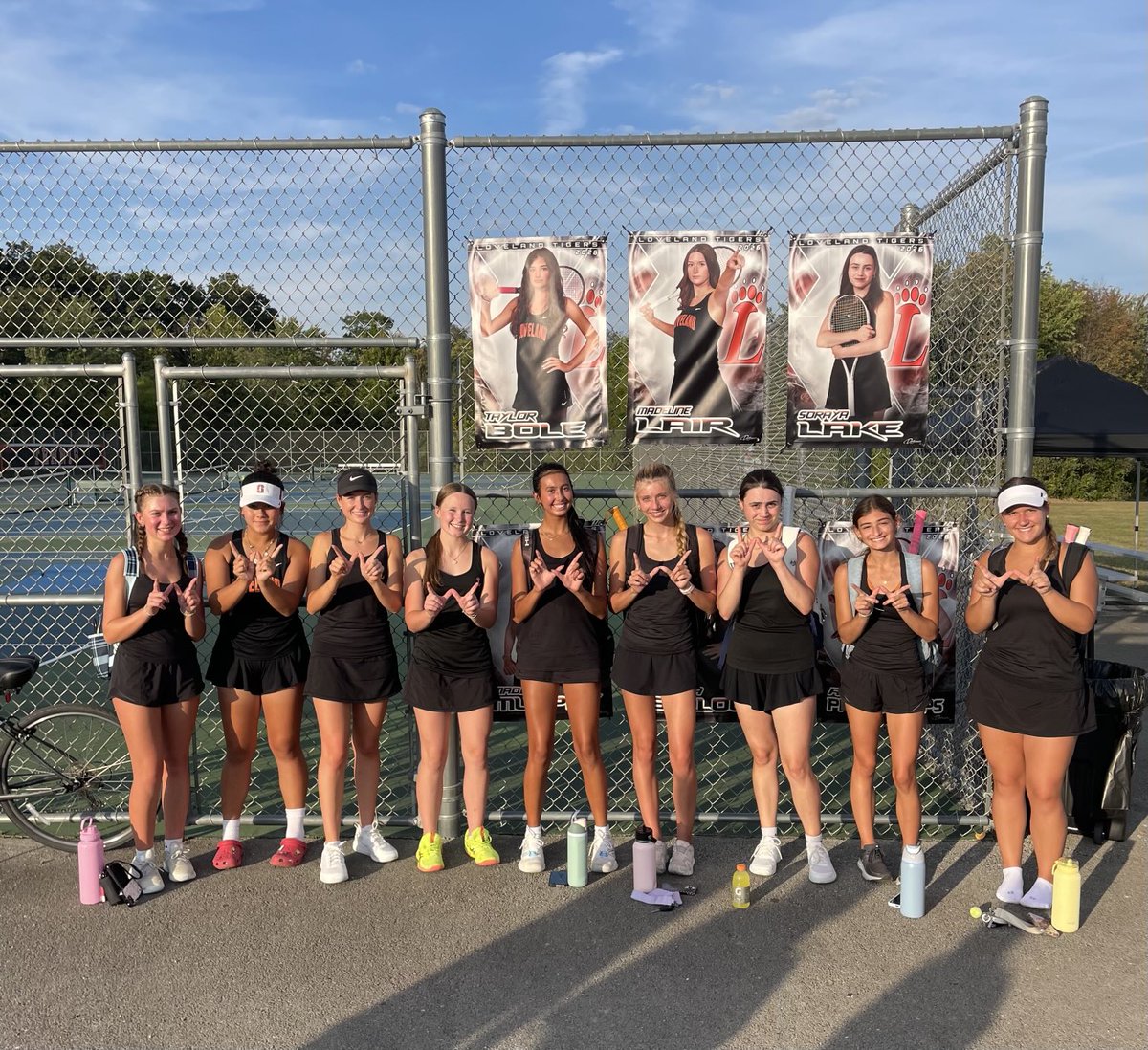 Got the W against Milford today! 🎾Great playing ladies! ⁦<a href="/LABTigers/">Loveland Athletic Boosters</a>⁩ ⁦<a href="/Loveland_AsstAD/">Shayne Lyons</a>⁩ ⁦<a href="/LHSTigerAD/">Jayson Bruce</a>⁩