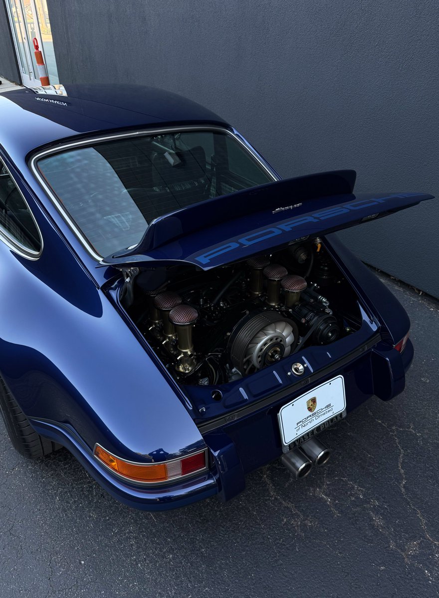 JoeW6_'s tweet photo. A special Classic 911 Reimagined by Singer ✍️ https://t.co/Q1RghVgD9X