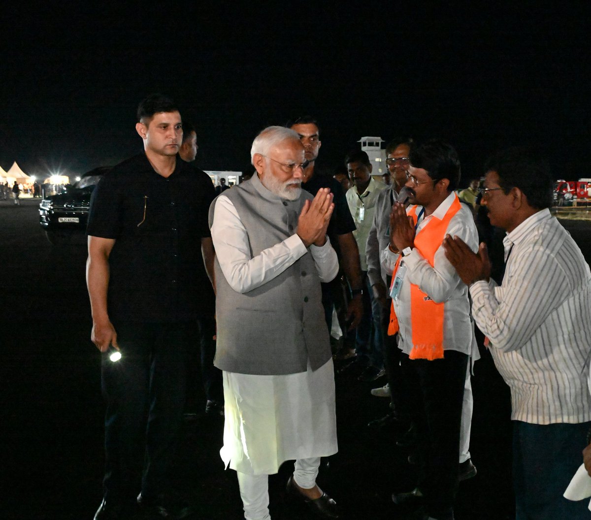 Prashant311273's tweet photo. माननीय देशाचे लाडके पंतप्रधान नरेंद्रजी मोदी यांना वाढदिवसाच्या खूप खूप शुभेच्छा https://t.co/Z9obeoBb6T