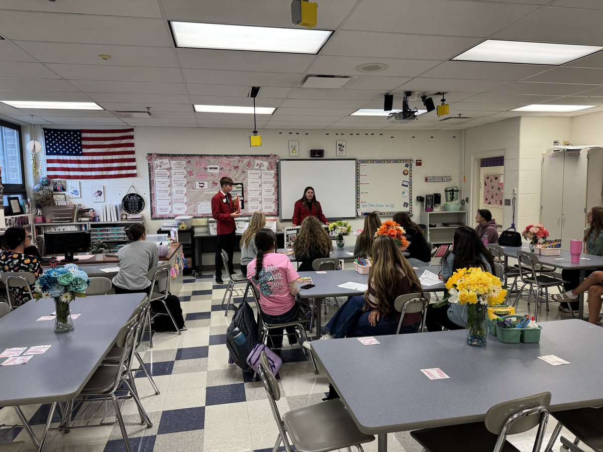 KeystoneFcs's tweet image. Had an amazing day with two of our FCCLA state officers! 

@OhioFCCLA