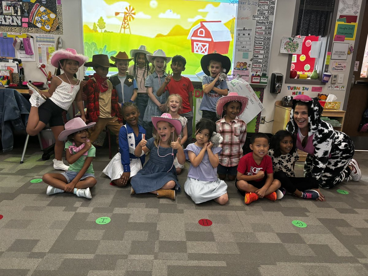 College &amp; Career Week kickoff! <a href="/VaughnElemFISD/">Vaughn Elementary</a>