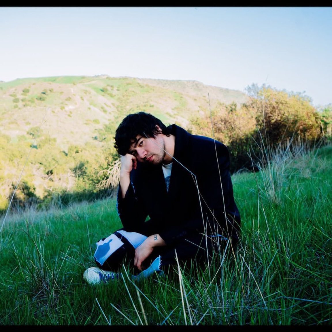 5SOSDigest's tweet photo. “Sunsetter” by Calum Hood has obtained 850,518 (+ 3.5 K) total streams on Spotify!
We are so so so proud of you, @Calum5SOS!
Keep streaming #Sunsetter on Spotify here: https://t.co/H0Kgb0FDcU https://t.co/FAQeGotJ8h