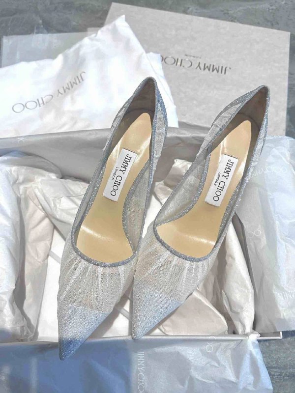 danicaloveenzo's tweet photo. Jimmy Choo mesh high heels are so beautiful🩷👠
#heels #shopping https://t.co/qo2NheCDSN