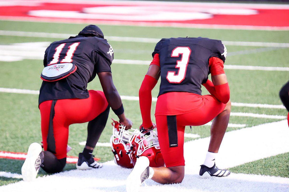 Brenn Moody (@brennmoody) on Twitter photo 1️⃣of1️⃣ #AGTG  <a href="/EMCCathletics/">EMCC Athletics</a> <a href="/CourtlandHays/">Courtland Hays</a> 1️⃣of1️⃣ #AGTG  <a href="/EMCCathletics/">EMCC Athletics</a> <a href="/CourtlandHays/">Courtland Hays</a>
